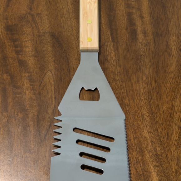 Double Sided Engraved Respect the Grill Bamboo BBQ Spatula - Picture 5 of 7